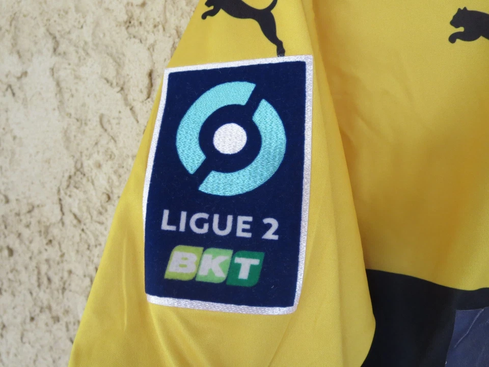 Maillot PAU F.C porté par ABZI n°2 PUMA Ligue 2 2022 2003 home shirt M - Photo 4/4