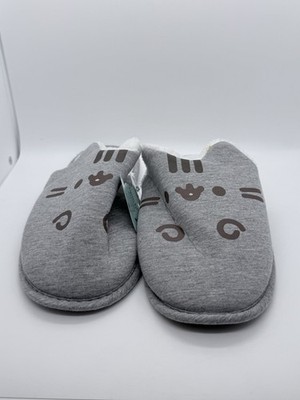 Pusheen Exclusive Face Slippers Size small- CultureFly Subscription Box Item