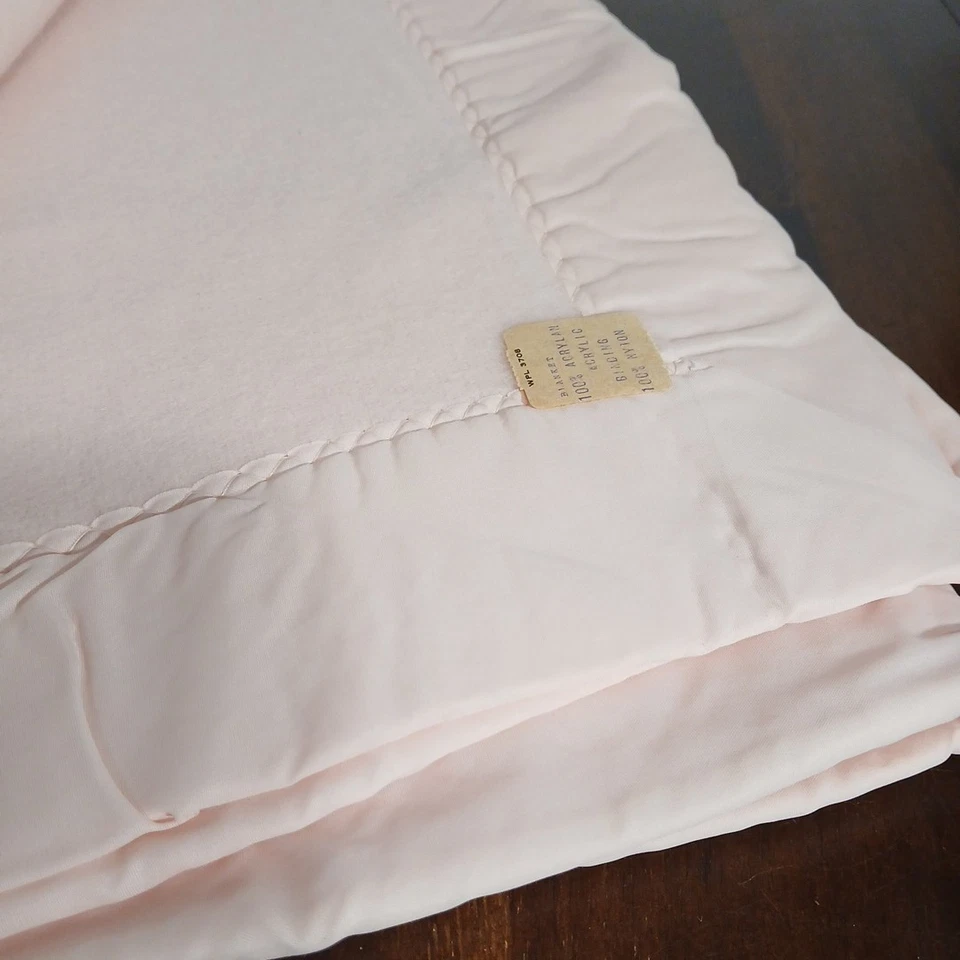 Vintage Acrylic Acrilan Pink Baby Toddler Blanket 36”x 46" Never Used  - Image 3 of 4