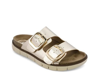 NWB Mia Amore Mylaa Women s Sandal Gold Metallic Size 10 W MSRP $75