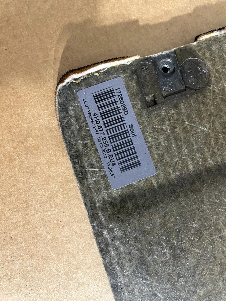 2011-2018 Audi A8 Sunroof/Moonroof Headliner Cover!! (Black) Foto 3 de 3