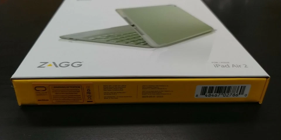 ZAGG Folio Case Hinged with Bluetooth Keyboard For iPad Air 2- A1566 A1567-GEN 2 - Image 3 of 3