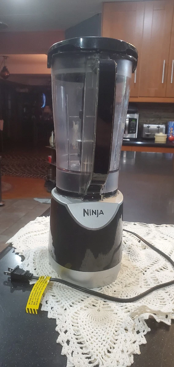 Ninja BL250 30 Kitchen System Pulse 700W Blender w Pitcher