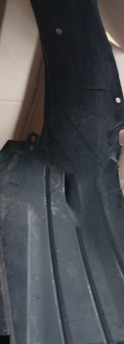 フウロSR 076/070ＢＷ7　1EDITION Front Passenger Side Fender Liner For 2004-2005 Honda Part # 74101