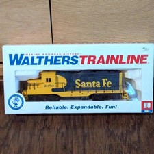 Walthers Trainline 931-103 Santa Fe GP9M #2050 Diesel Locomotive Engine HO Scale