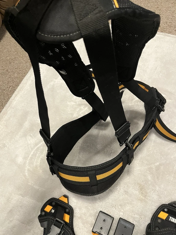 ToughBuilt ClipTech Tool Belt w/ GelFit Suspenders, Clips, Tool Pouch, Holster - Image 3 of 4
