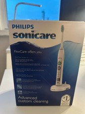Title: Philips Sonicare FlexCare HX6911/02 El...