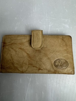 Julia Buxton Heiress Tan Leather Pik-Me-Up Checkbook Keeper & Wallet