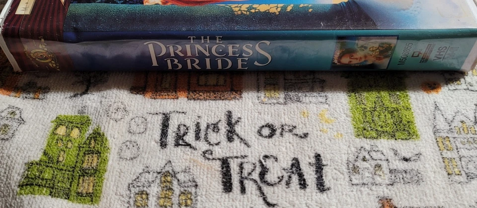 1987 MGM home Video VHS: The Princess Bride (Cary Elwes) - Image 4 of 4