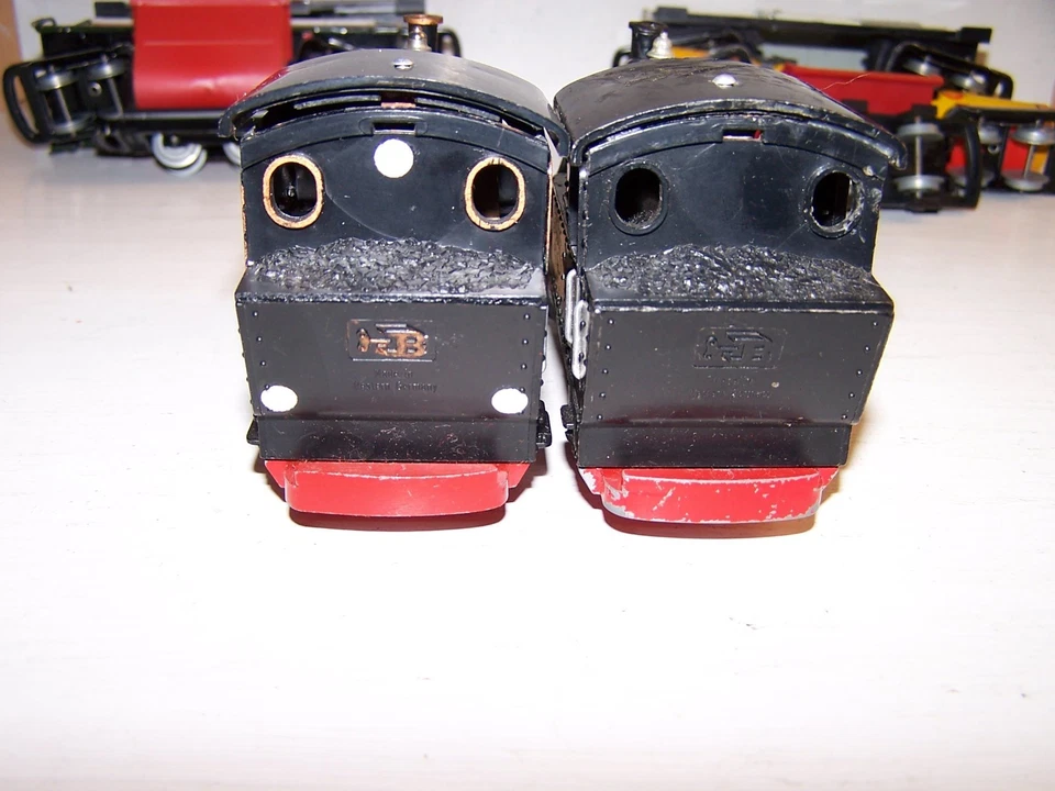 Konvolut alte Biller Bahn Spur 0e Eisenbahn 2 Dampflokomotiven + 6 Güterwagen - Bild 4 von 4