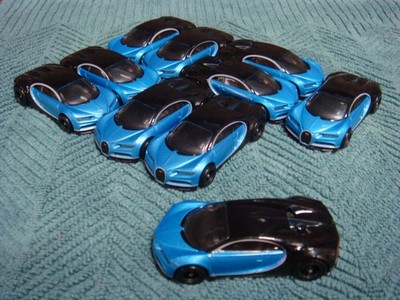 10pc 2022 Hot Wheels Premium Exotics Motorsports Box Set '16 Bugatti Chiron