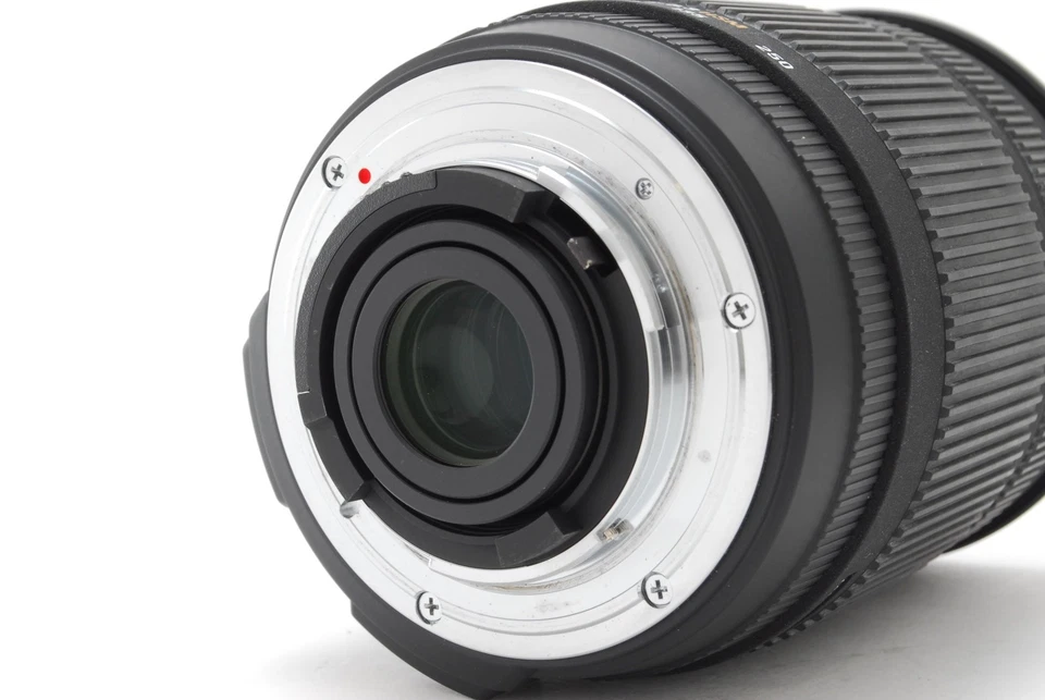 [Top COMME NEUF avec capot] SIGMA 18-250mm F3.5-6.3 DC MACRO OS HSM pour... - Photo 4/4