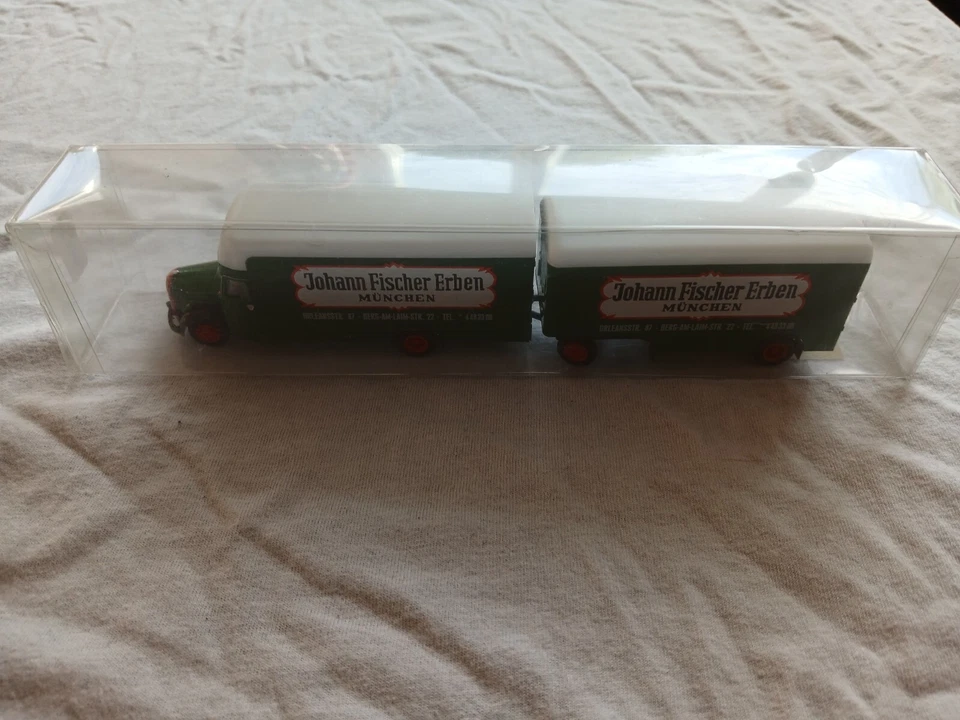 Brekina 46600 H0 MB Albedo Hängerzug "Johann Fischer Erben München" Möbeltr.