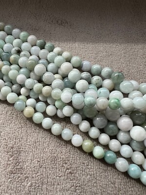 Natürliche hochwertige Myanmar Emerald Jade Perlen am Strang in 6 mm und 8 mm