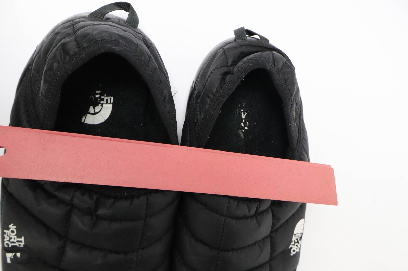 THE NORTH FACE Shoes Women's (EU) 38 Black Logo Thermoball V Traction Mules thumbnail 14