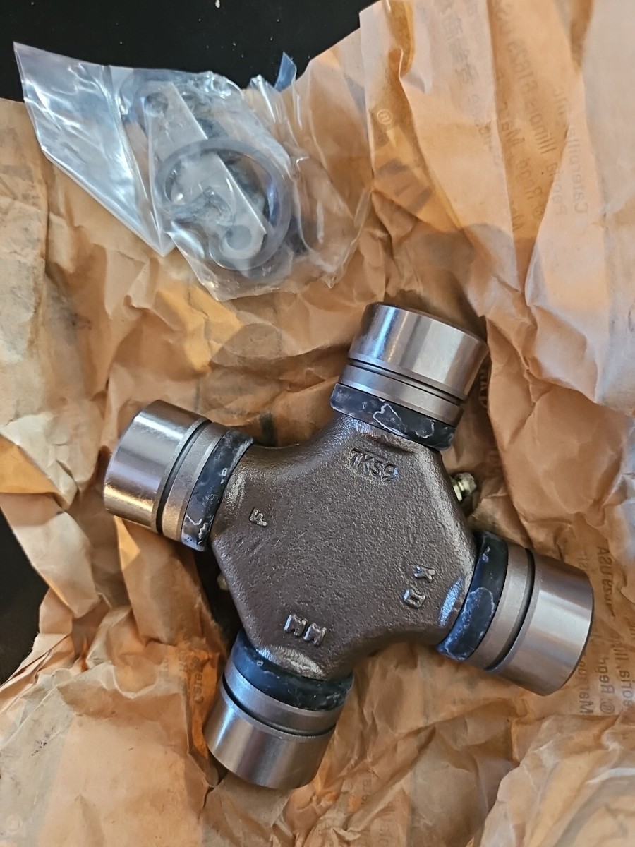 Genuine 8V-6435 Caterpillar CAT 8V6435 Universal Joint Assembly