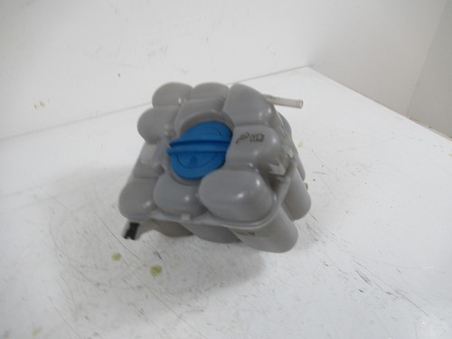 VW Touareg II 7P 14-18 Kühlwasserbehälter Ausgleichsbehälter 7P0121407B