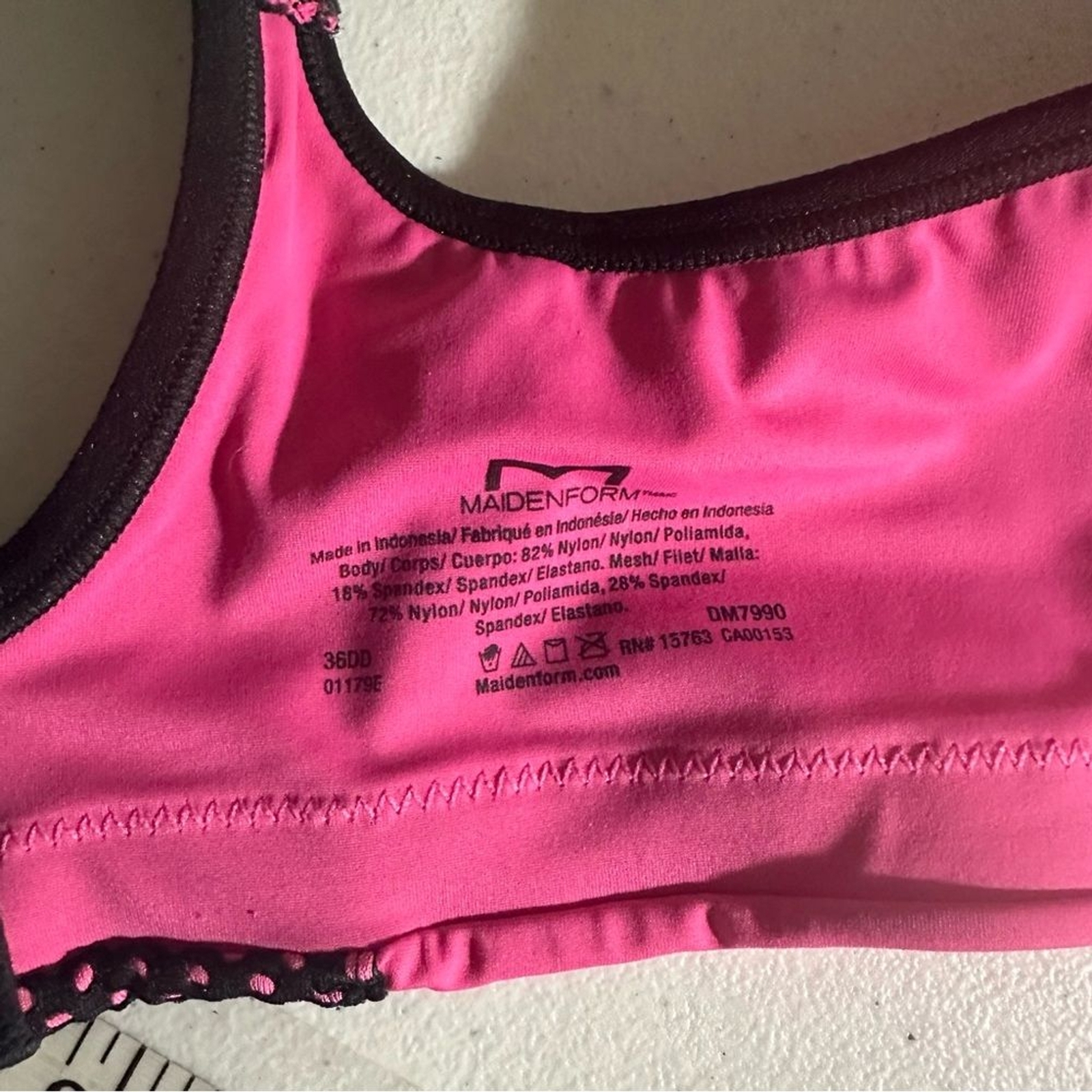 Maidenform Custom Lift Medium Support Racerback Under… Gem