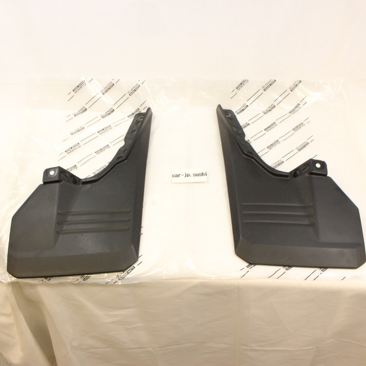 TOYOTA Genuine Land Cruiser FJ70 HZJ FZJ71 FZJ78 Front Mud Guards
