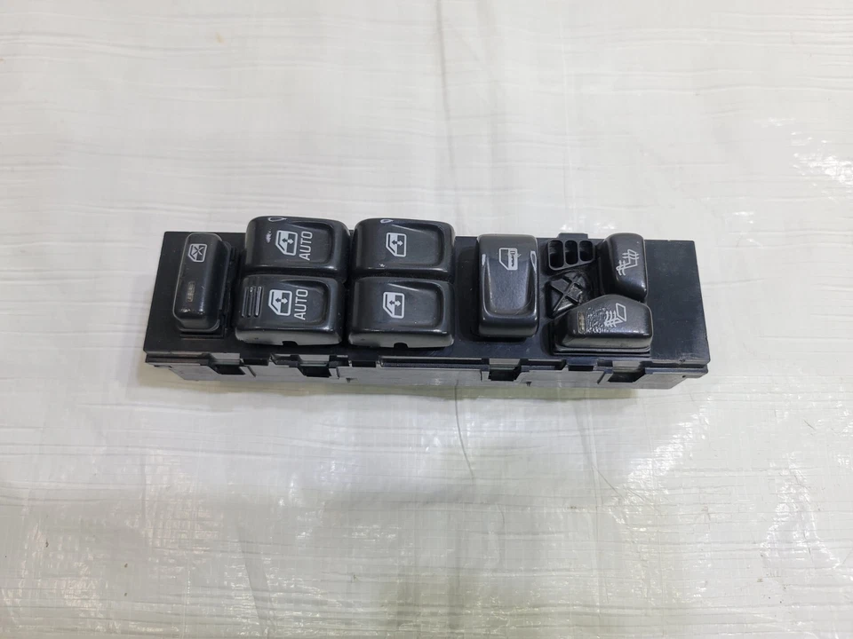 2006-2009 GMC Envoy Front Left Driver Master Power Window Switch OEM 15096218 - Image 2 of 4