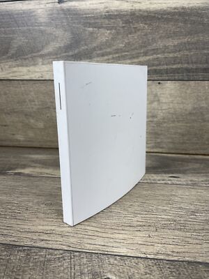 Wink Hub 2 Smart Home HUB WNKHUB2US - White