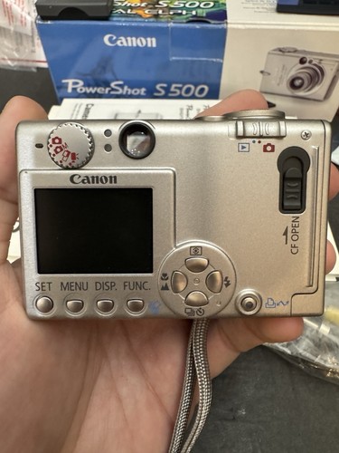 Canon PowerShot S500 Digital Elph 5.0 MP Digital Camera - Read - Picture 5 of 9