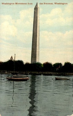 Washington Monument from Potomac, 4005 Postcard