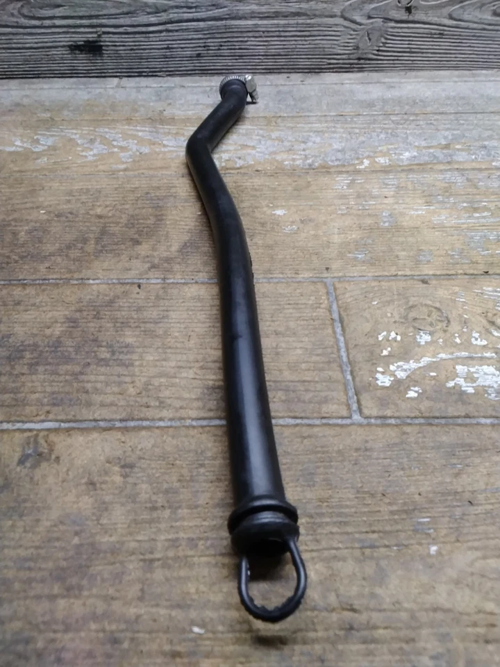 Manguera de tubo respirador de desbordamiento de aceite del motor Ducati Monster S2R 800 2007 05-08 Foto 2 de 4