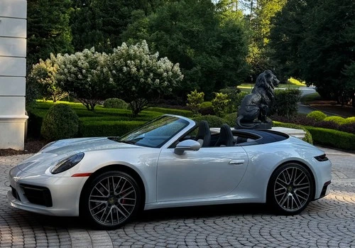 2024 Porsche 911 Carrera 4S Image 1 of 2