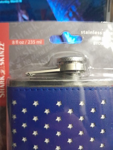 NEW Shark Skinzz Flask American Flag Stainless Steel 8 oz Faux Leather USA Bar u - Picture 4 of 7