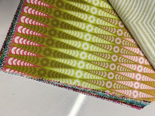 Moon Garden by Tula Pink 10”x10" Charm Pack 42 Pre-cut Cotton Fabrics Quilting - Picture 11 of 19