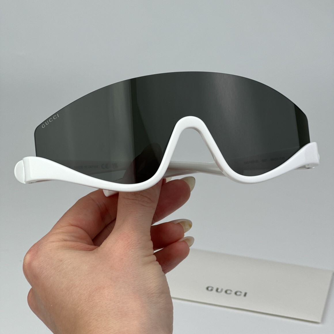 Gucci Men Sunglasses White Grey Shield Mask GG1650S 007 NEW