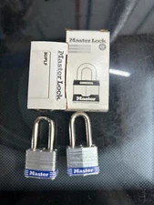 2-pack lot Master Lock COMMERCIAL 3UPLF 1-9/16" Steel Padlock 1-1/2" Shackle