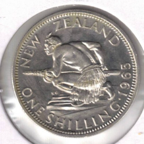 1965 New Zealand Brilliant Uncirculated Shilling QEII & Crouched Māori Warrior - Afbeelding 1 van 2