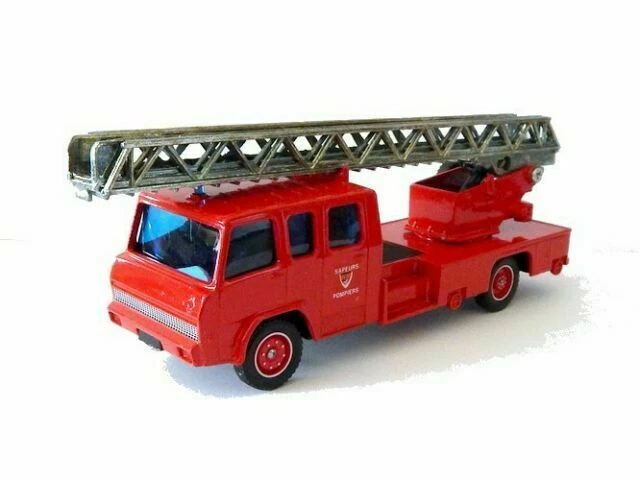 Voitures, camions et fourgons miniatures Solido Berliet