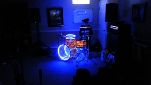 LED's ____ DRUM ____ LIGHT ___ KITS ___ UNIVERSAL kit fits ANY drum set - NEW - Picture 1 of 8