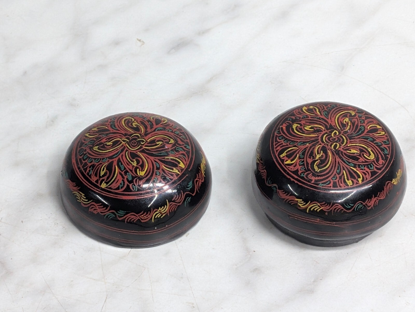 Vintage Burmese Lacquerware Trinket Box 2” Detailed Hand Painted