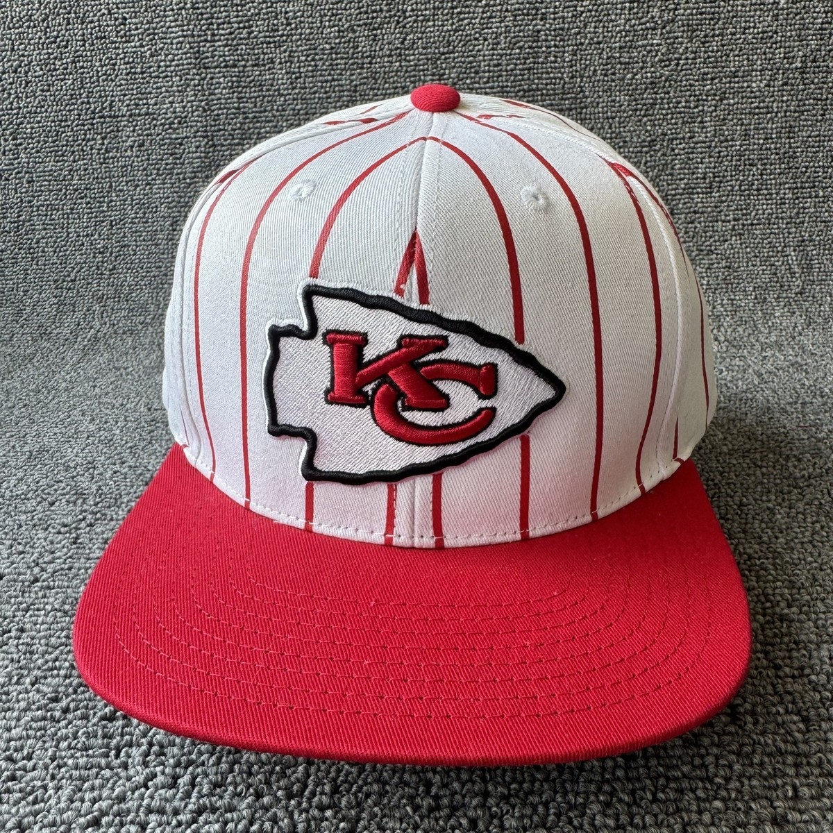 Mitchell & Ness Kansas City Chiefs Retro Pinstripe Snapback Hat