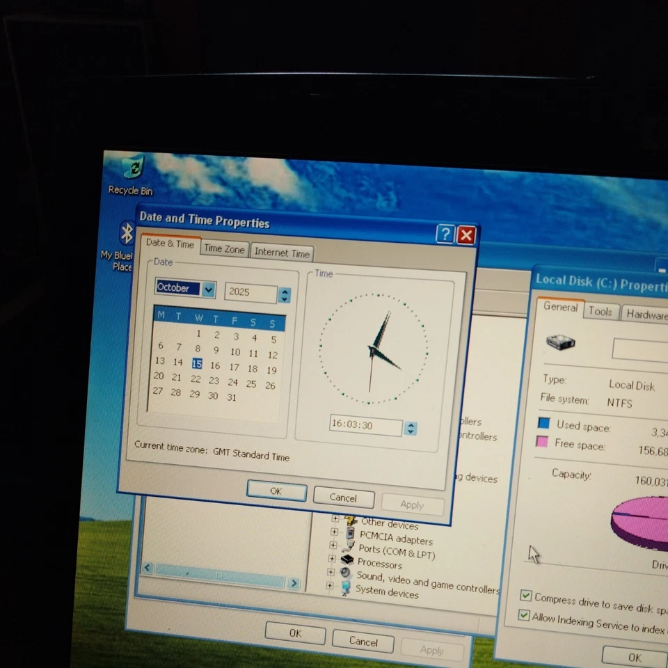 Vintage Compaq nx7010 Laptop With Windows XP Pro Pentium M 768MB RAM 160GB HDD - Image 3 of 4