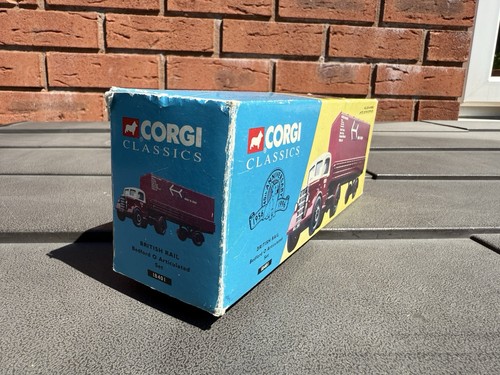 Corgi 18401 Bedford O Set articolato British Rail - 1:50 come nuovo - Foto 4 di 5