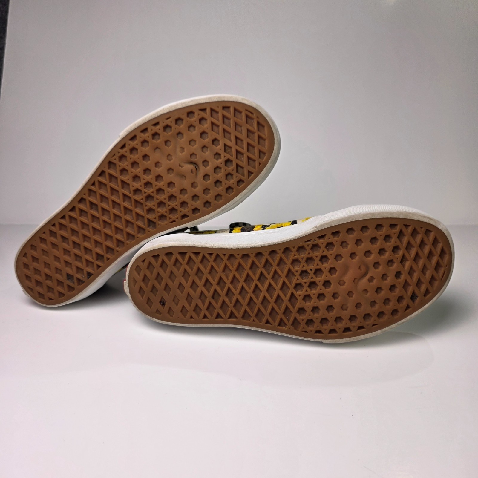 Vans Old Skool Sneakers Black White Checkerboard Sunflower Canvas Shoes M5.5/W7 thumbnail 4