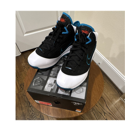 Nike Air Max LeBron VII QS CU5133-100 Black/White/Blue 2019 Men US11.5 USED