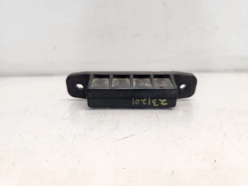 Toyota Rav4 LE 2013 puerta levadiza trasera panel táctil  Foto 2 de 4