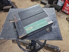 1999 2000 LAND ROVER DISCOVERY HARMAN KARDON RADIO AUDIO AMPLIFIER OEM XQK100210