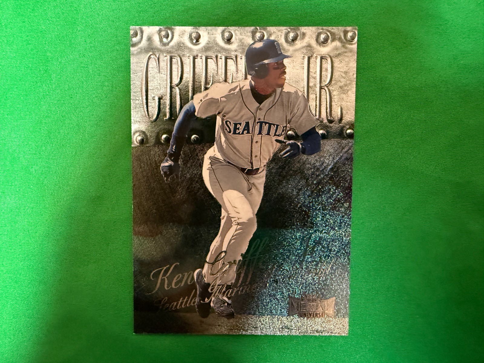 1999 Metal Universe #95 Ken Griffey Jr. Seattle Mariners