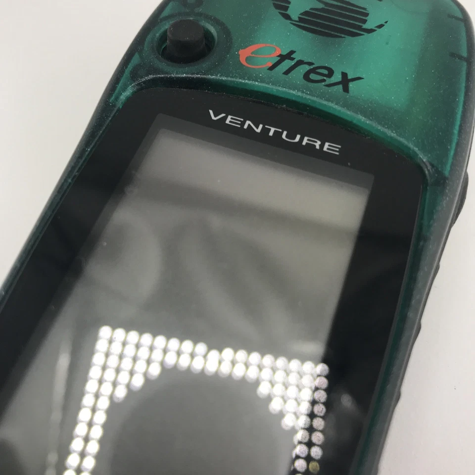 Garmin etrex Venture Portable Handheld Pocket GPS Hiking Geocaching - Green - Image 3 of 4