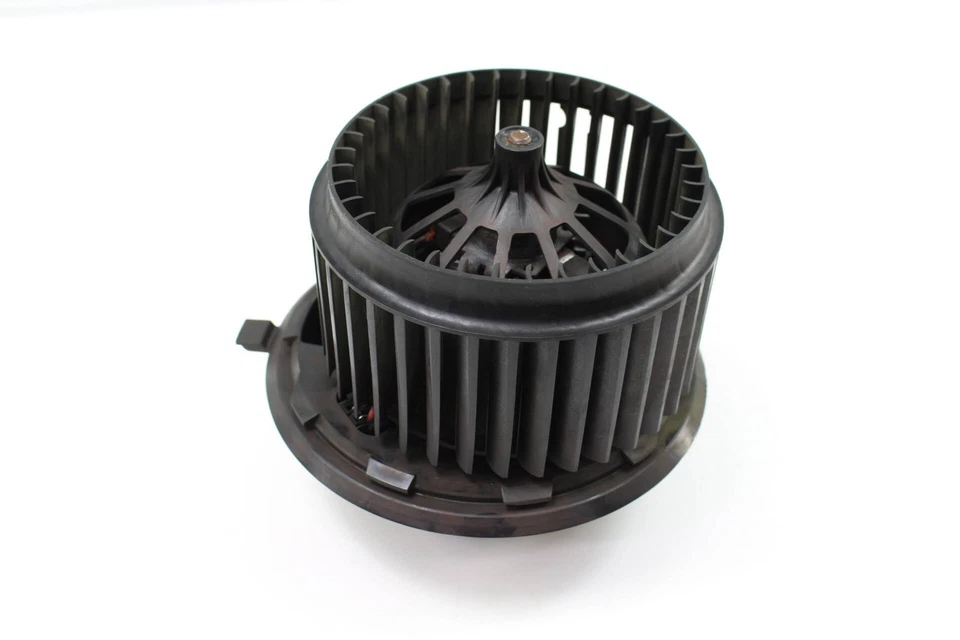 VW TOUAREG 2007-2010 - motor soplador trasero / ventilador 7H0819021A Foto 2 de 4