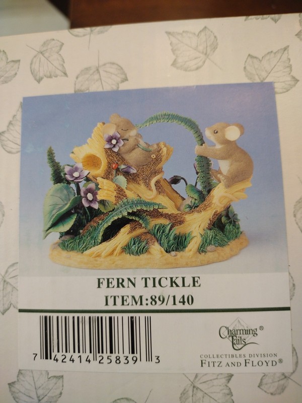 Charming Tails Fern Tickle 89/140