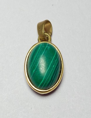 Green Malachit Oval Cabochon  Banded Green Velvet Bezel Pendant for Men & Women