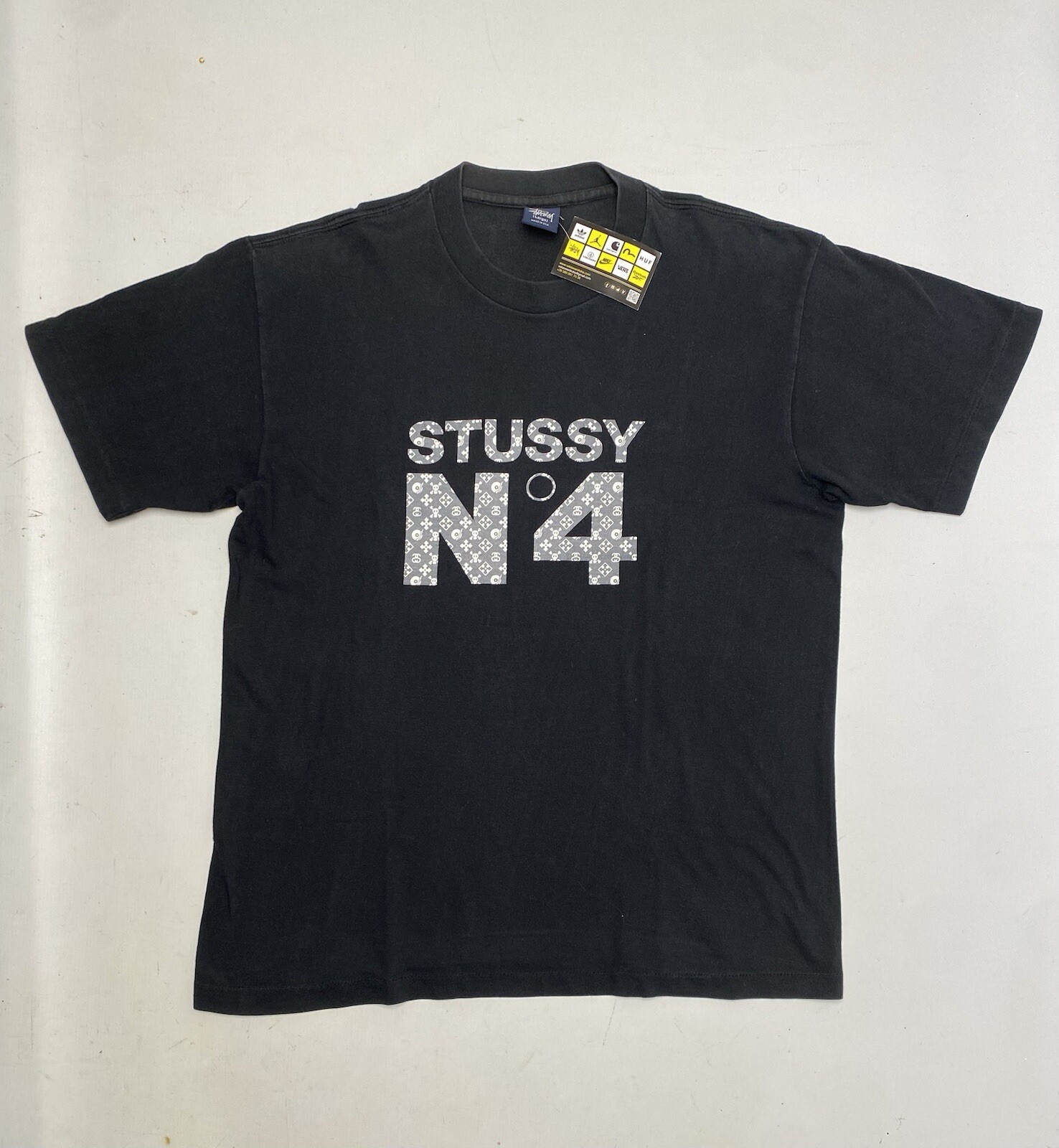 RARE Stüssy Mens T-Shirt Size L Black With Front Print Retired From Market